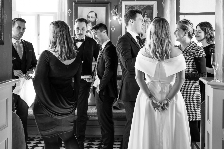 wedding party - documentary wedding photography